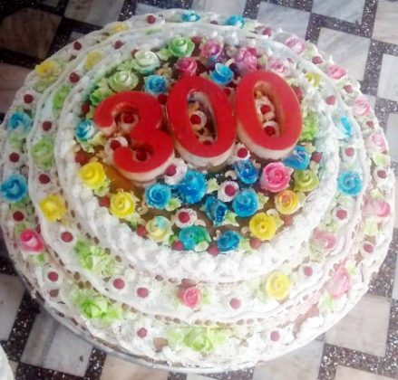 300 kg cake in punarasar