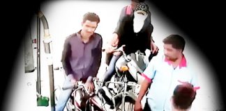 बीकानेर के भीनासर पेट्रोल पंप पर सीसीटीवी कैमरे में कैद हुआ बाइक चोर।
