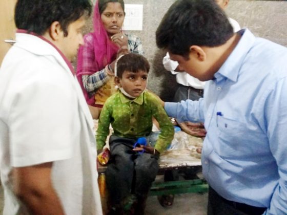 bikaner collector kumarpal in pbm hospital