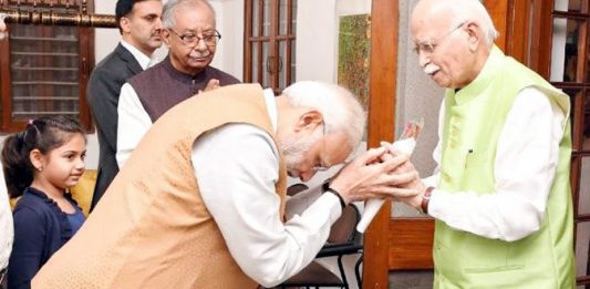 modi advani file photo