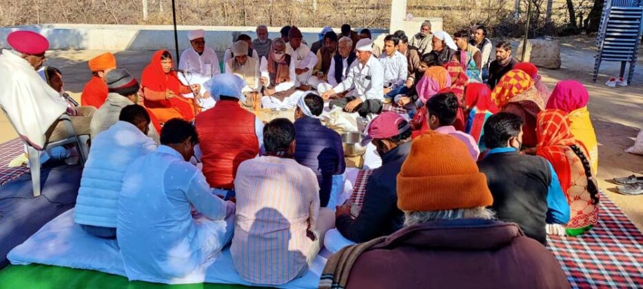 Devi Singh Bhati ka Dharna