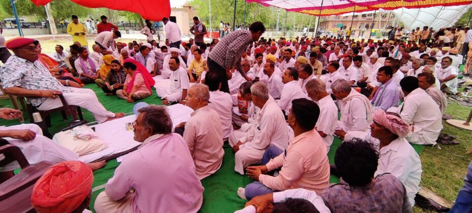 Devi Singh Bhati Ka Dharna