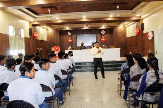 Career counseling seminar in NN RSV, expert told the possibilities of CS...