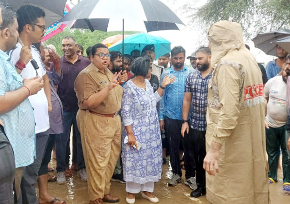 Collector Namrata Vrishni and SP Tejaswini Gautam