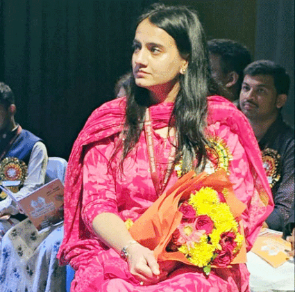 Sonali Suthar Bikaner's young poet