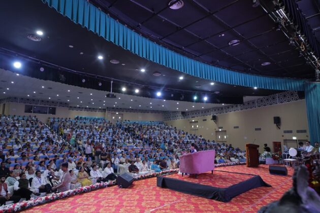 Jaya Kishori Famous motivational speaker