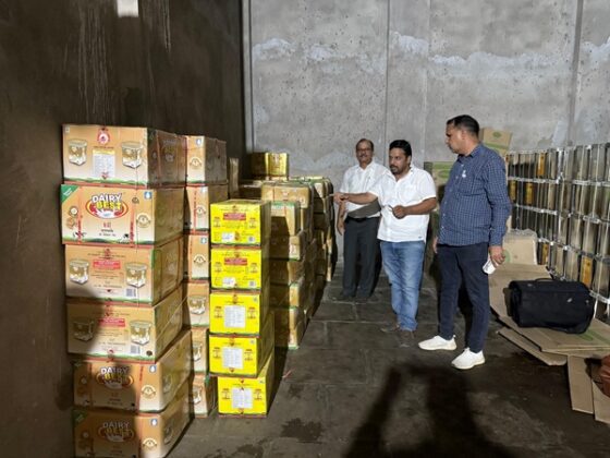 The team of Food Commissionerate Jaipur