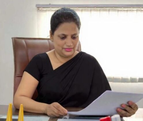 Neetu Jain, Advocate