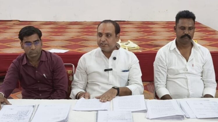 Arun Vyas Congress Leader