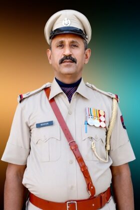 ASI Kanaram to be honoured with a police medal on Independence Day.